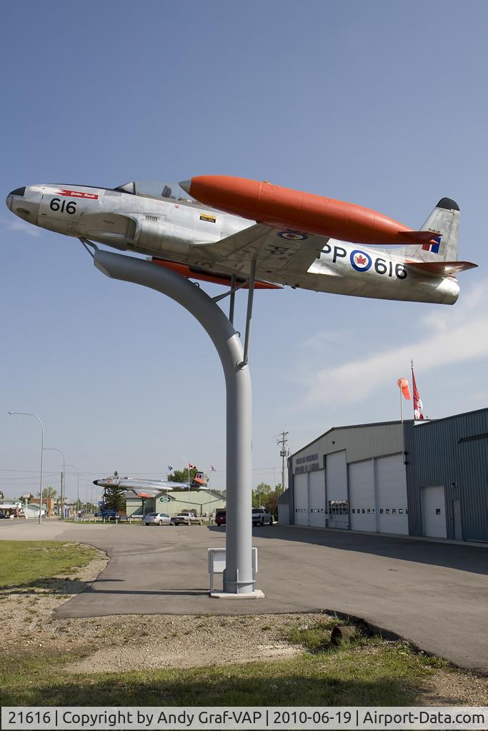 21616, Canadair CT-133 Silver Star 3 C/N T33-616, Canada - Air Force T-33