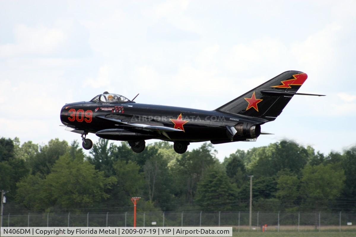 N406DM, 1957 Mikoyan-Gurevich MiG-17T C/N 0613, Mig 17