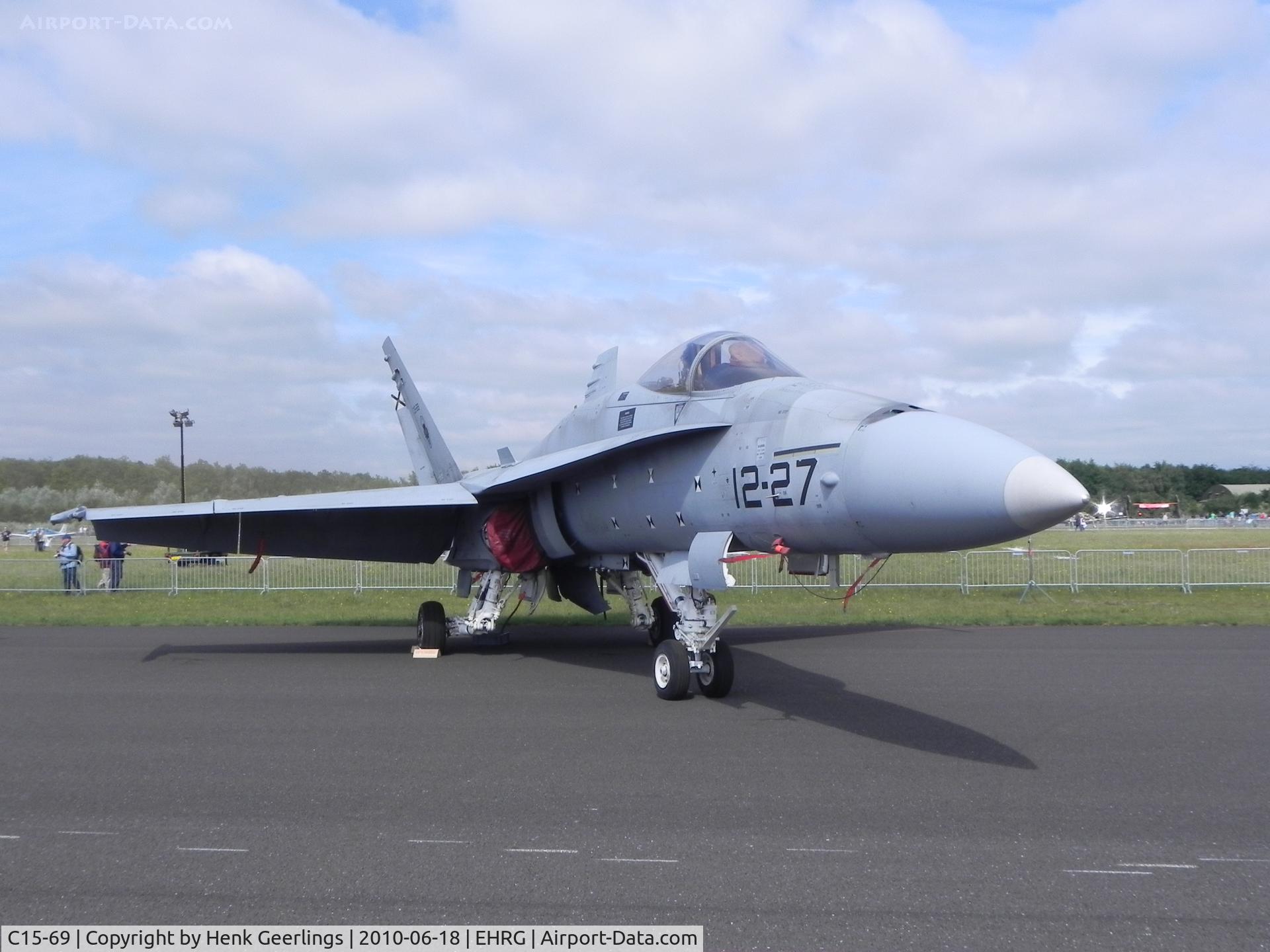 C15-69, McDonnell Douglas EF-18A Hornet C/N 0925/A591, Dutch AF Open Day at Gilze Rijen AFB