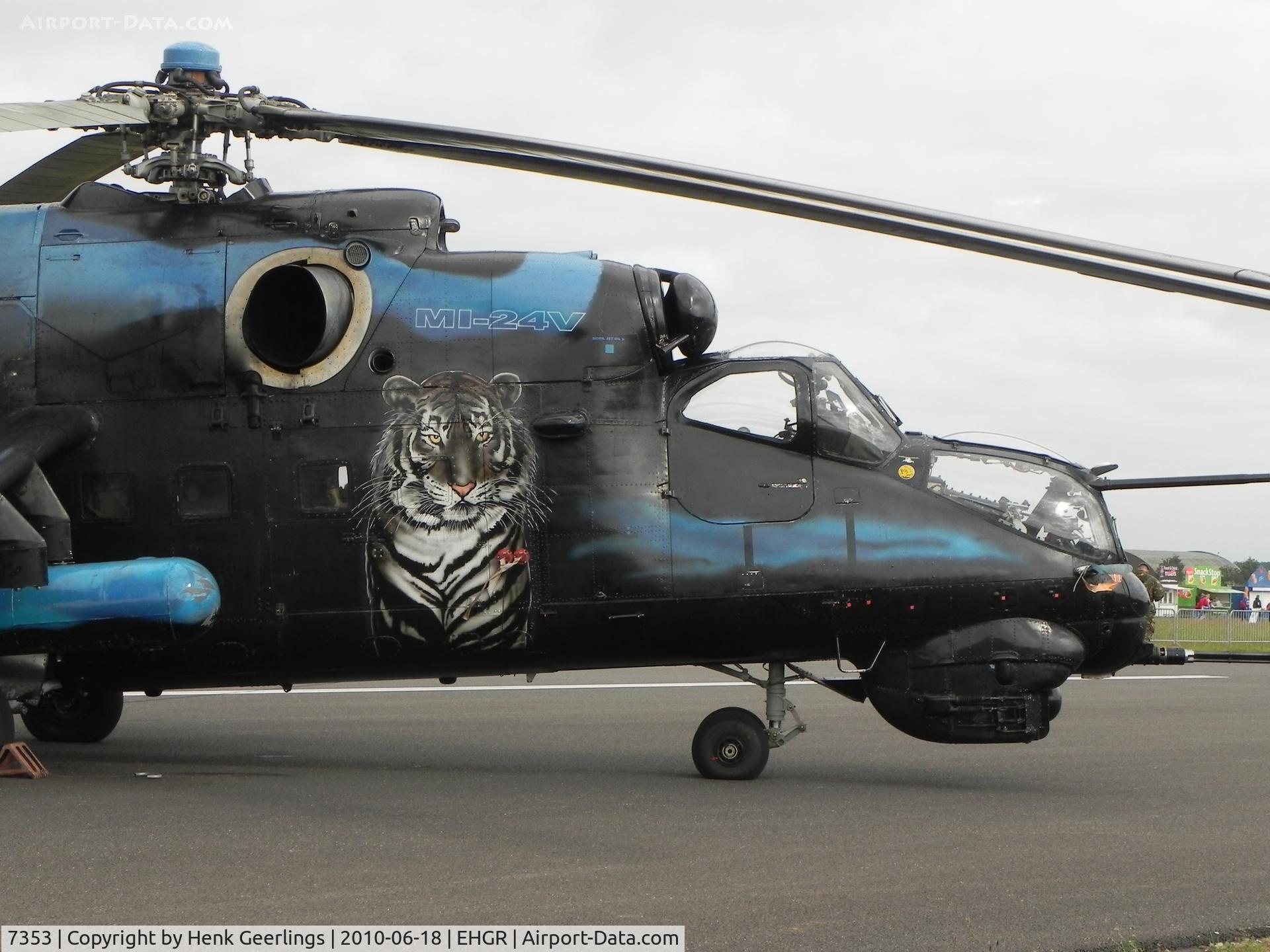 7353, Mil Mi-24V Hind E C/N 087353, Dutch AF Open Day at Gilze Rijen AFB