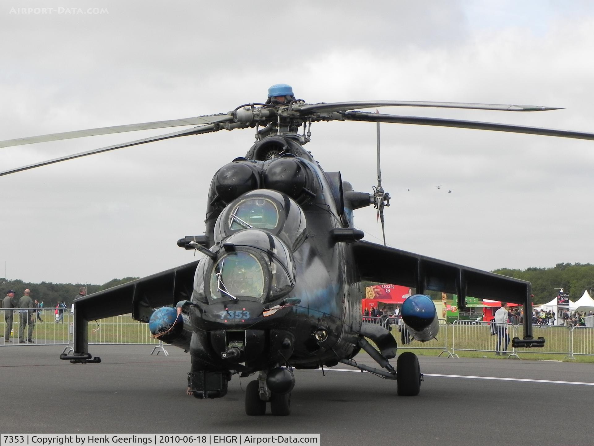7353, Mil Mi-24V Hind E C/N 087353, Dutch AF Open Day at Gilze Rijen AFB