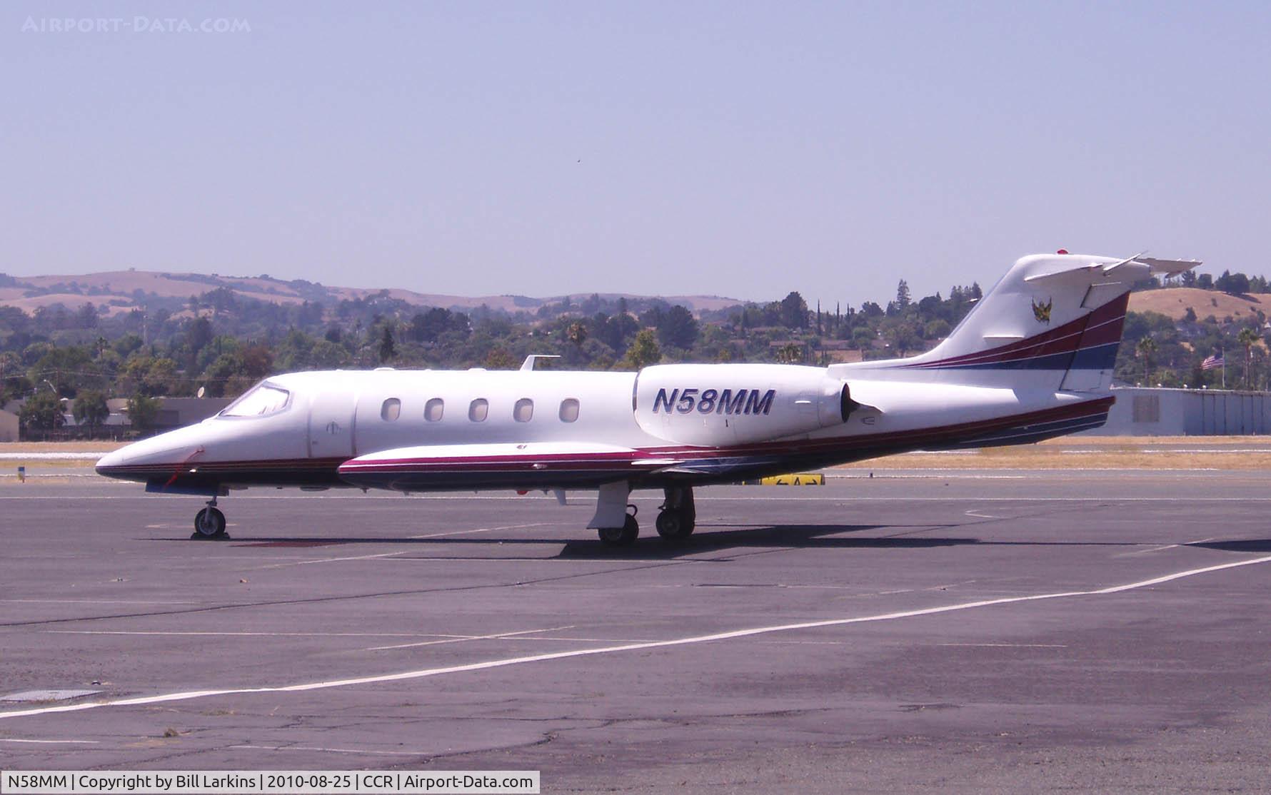 N58MM, Gates Learjet Corp. 35A C/N 261, Visitor