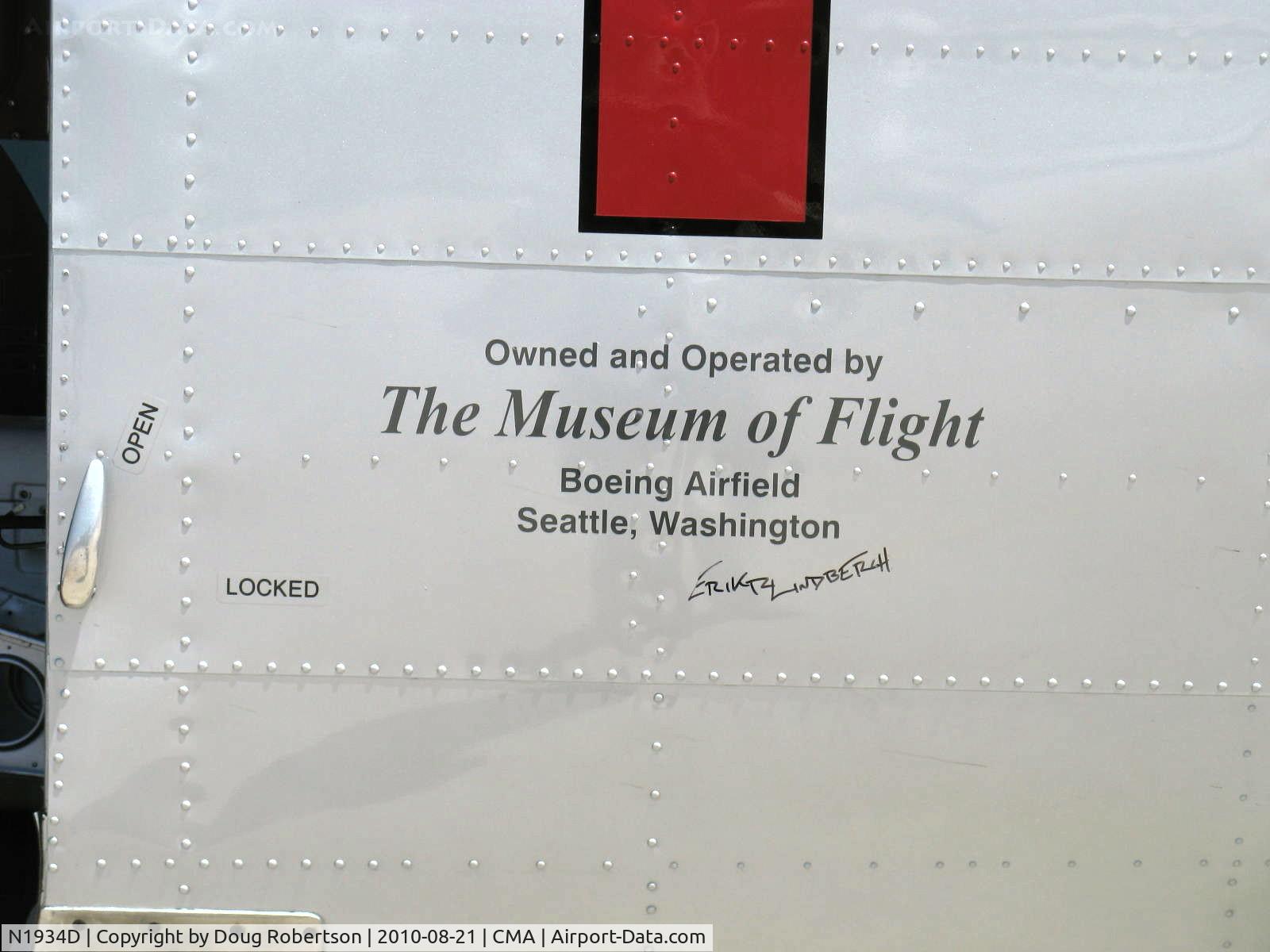 N1934D, 1935 Douglas DC-2-118B C/N 1368, 1935 Douglas DC-2 SKYLINER in TWA livery, two Wright Cyclone 9 R-1820G2-3&5 760 Hp each, from The Museum of Flight, Seattle.