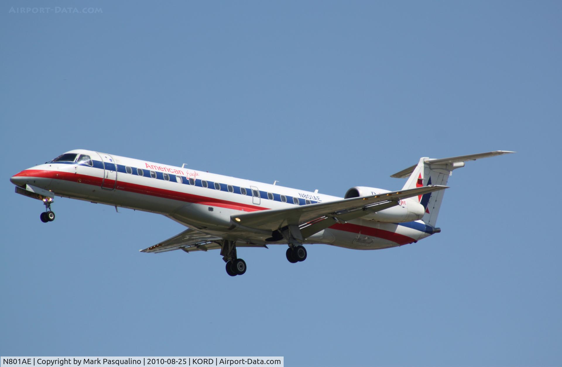 N801AE, 2001 Embraer ERJ-140LR (EMB-135KL) C/N 145469, EMB-135KL