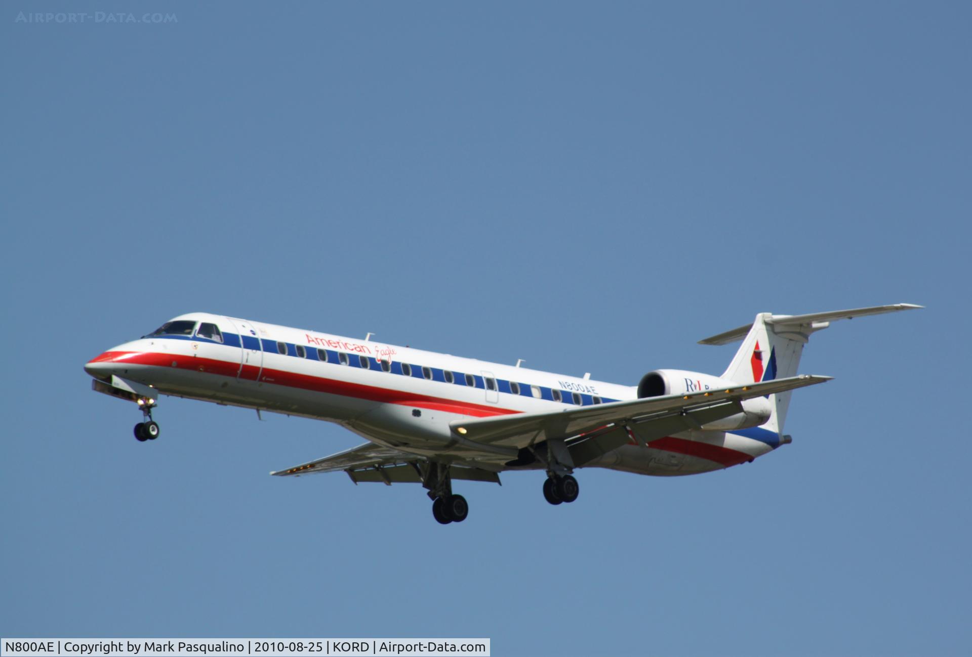 N800AE, 2001 Embraer ERJ-140LR (EMB-135KL) C/N 145425, EMB-135KL
