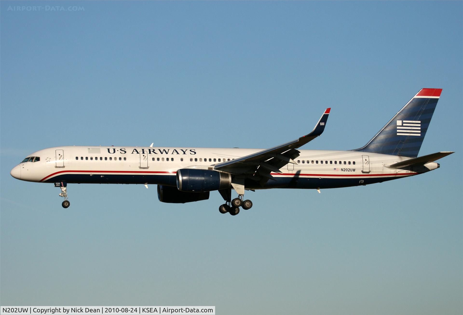 N202UW, 1995 Boeing 757-2B7 C/N 27811, KSEA Cactus 1547 arriving from KPHL