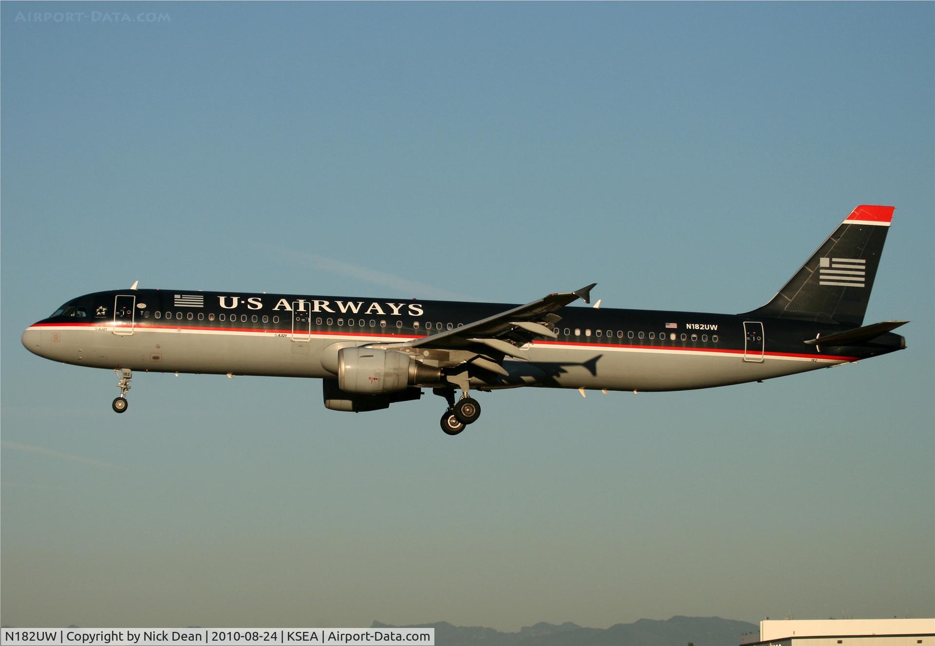 N182UW, 2001 Airbus A321-211 C/N 1536, KSEA Cactus 1537 arriving 34L from KCLT
