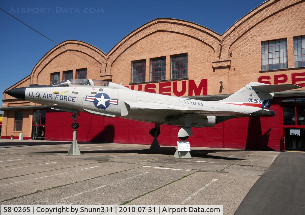 58-0265, 1958 McDonnell F-101B Voodoo C/N 637, F-101 preserved inside Technik Speyer Museum...