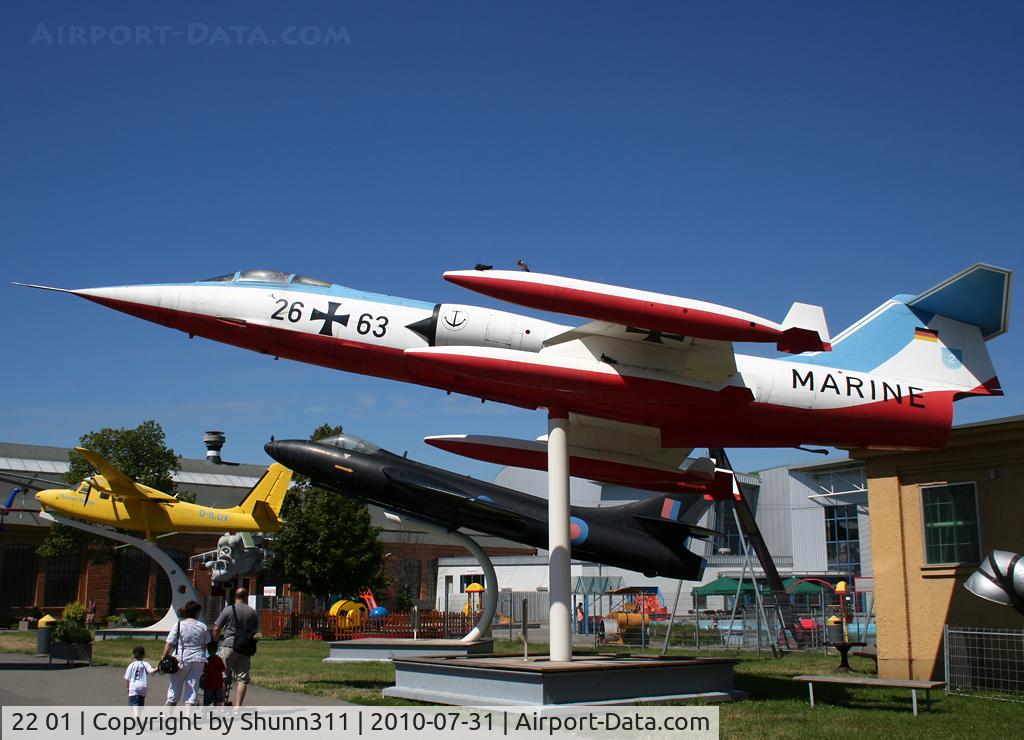22 01, Lockheed F-104G Starfighter C/N 683-7070, F-104G preserved inside Technik Speyer Museum...