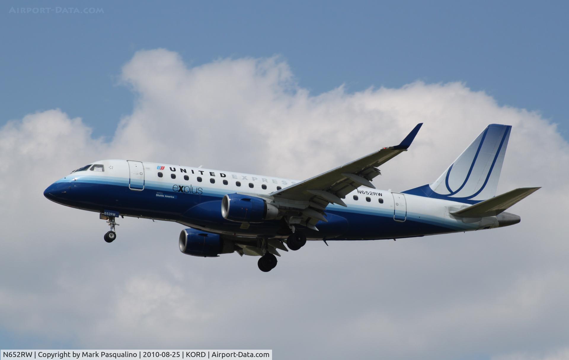 N652RW, 2005 Embraer 170SE (ERJ-170-100SE) C/N 17000075, ERJ 170-100 SE