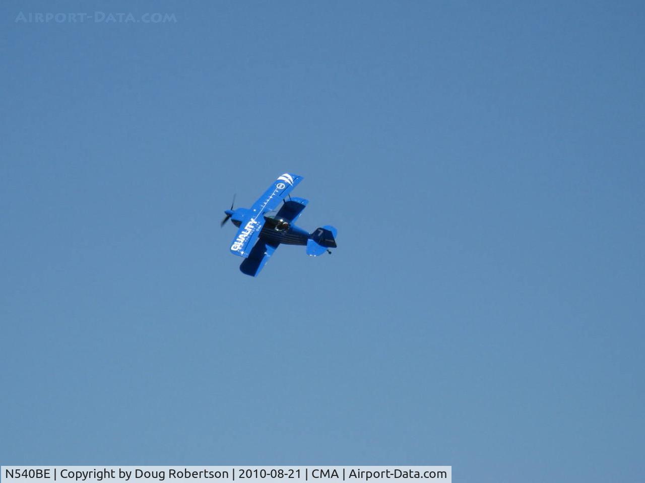 N540BE, Christen Eagle II C/N 0001 (N10AL), McCommon CHRISTEN EAGLE II, Lycoming IO-540 300 Hp upgrade. Knife edge cross-control pass at the crowd out of smoke.