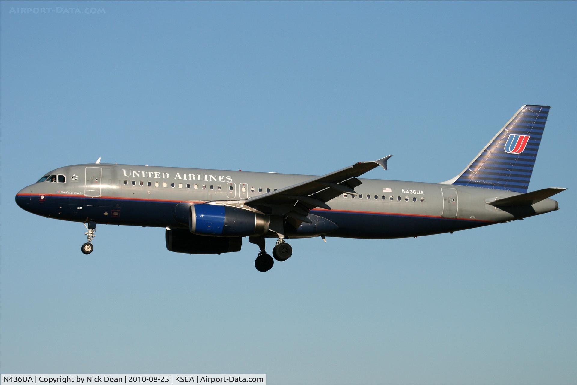 N436UA, 1996 Airbus A320-232 C/N 638, KSEA UA573 arriving on 34L from KSFO