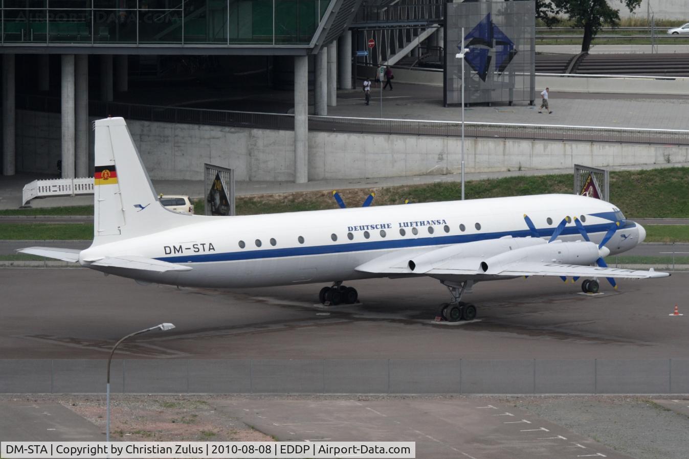 DM-STA, 1960 Ilyushin Il-18V C/N 180001905, Interflug