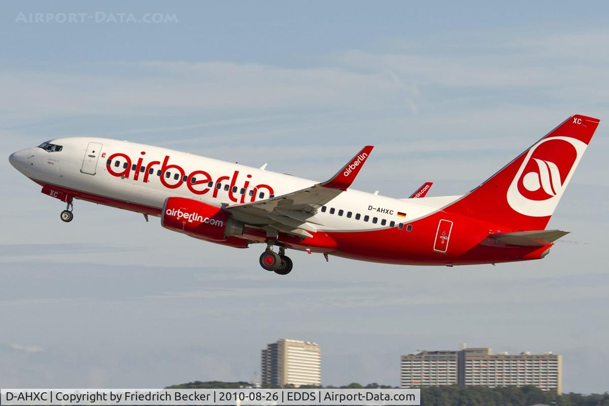 D-AHXC, 2007 Boeing 737-7K5 C/N 34693, westbound departure