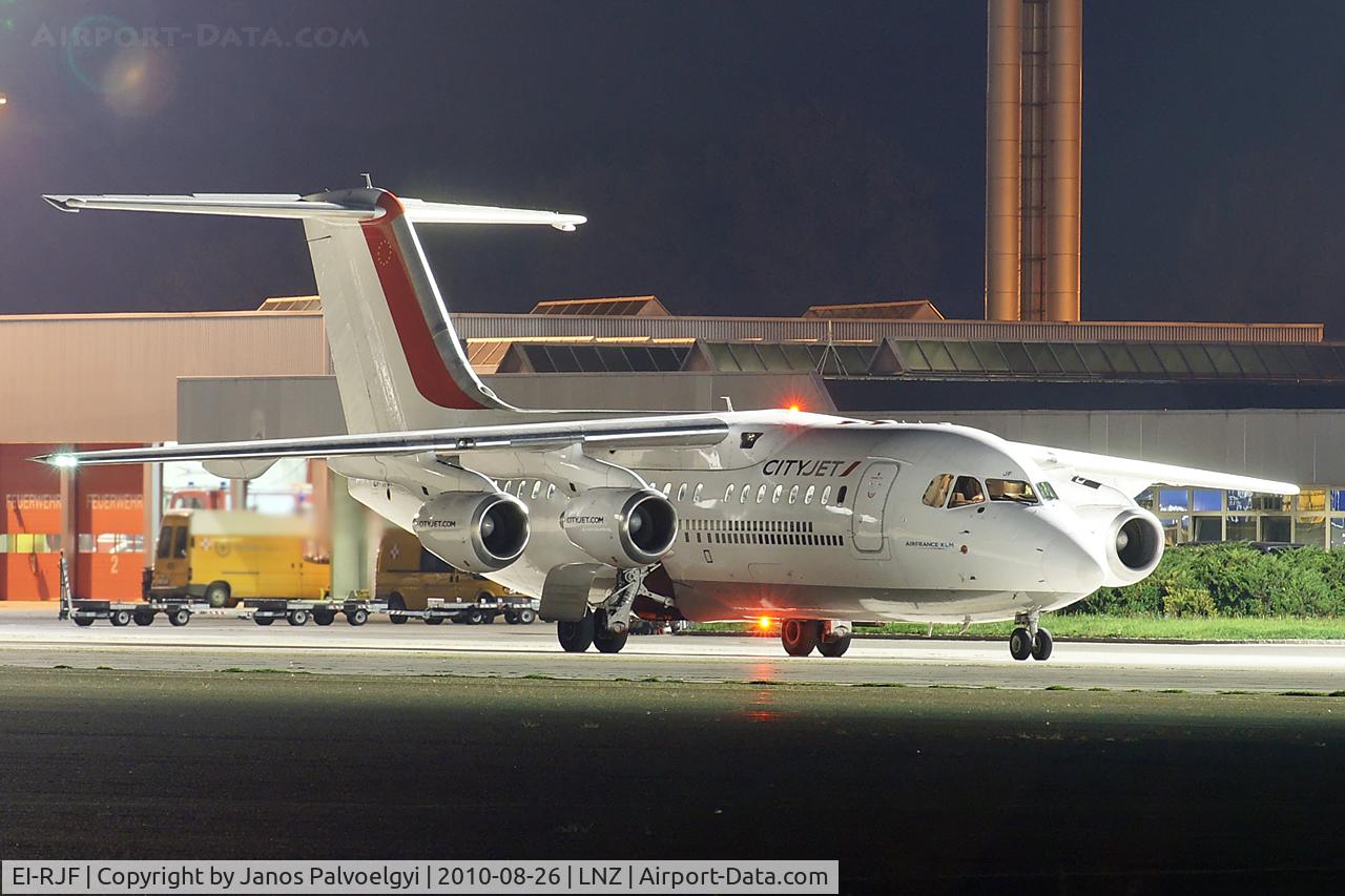 EI-RJF, 1998 British Aerospace Avro 146-RJ85A C/N E2337, CityJet BAE Systems Avro 146-RJ85A on apron in LOWL/LNZ