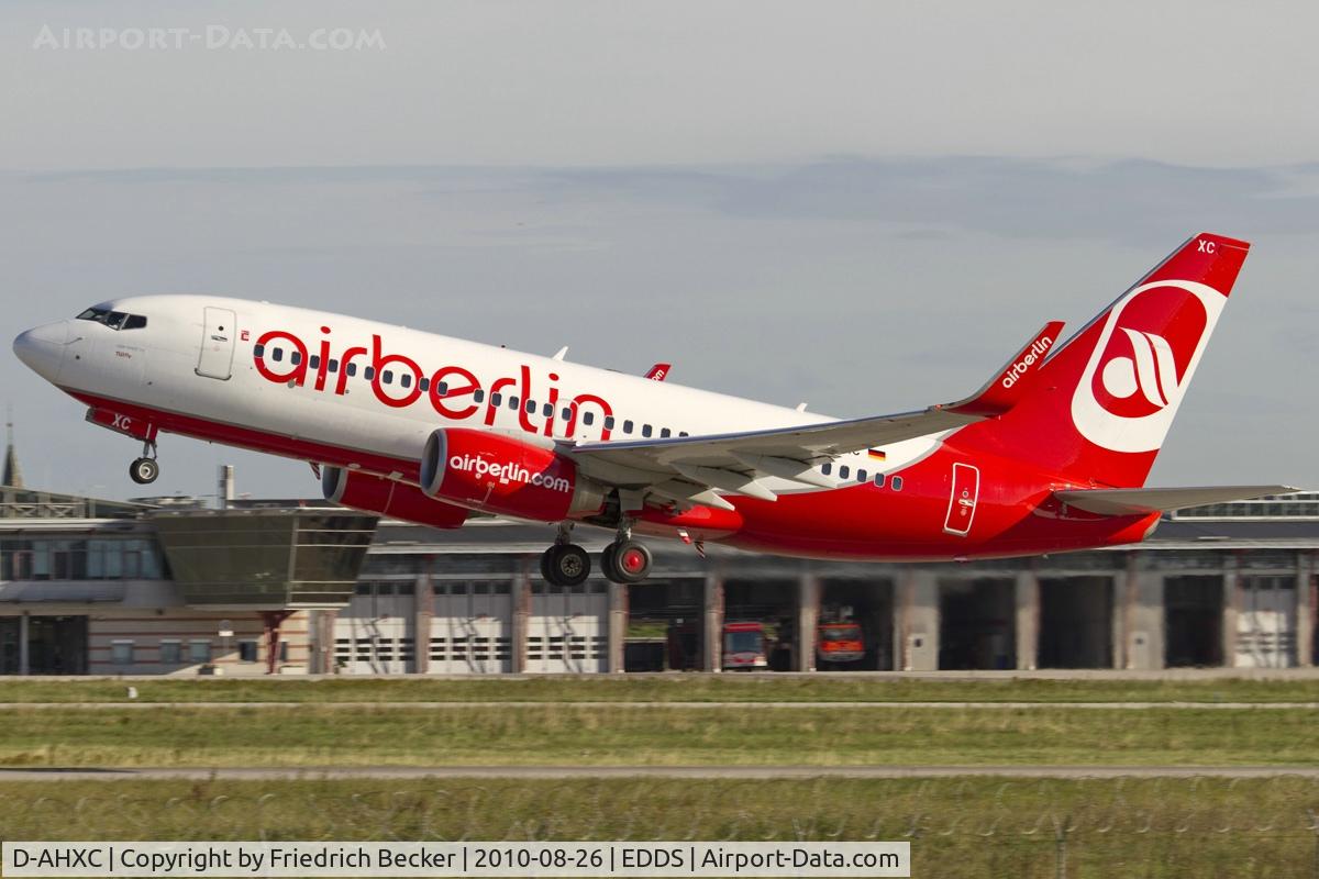 D-AHXC, 2007 Boeing 737-7K5 C/N 34693, westbound departure