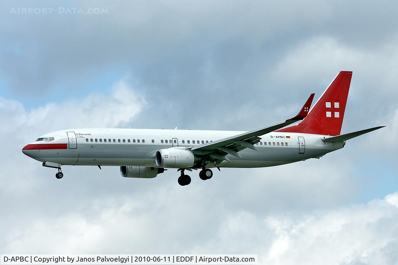 D-APBC, 2004 Boeing 737-8BK C/N 33016, PrivatAir (Lufthansa) Boeing B737-8BK to approach on RWY25L in FRA/EDDF
