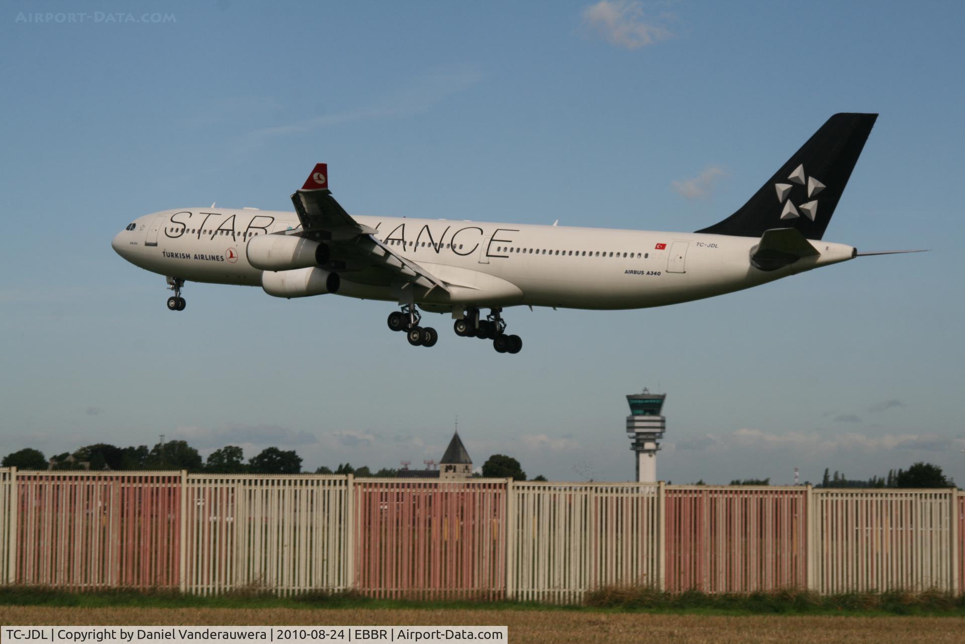 TC-JDL, 1994 Airbus A340-311 C/N 057, Several seconds before landing on RWY 25L