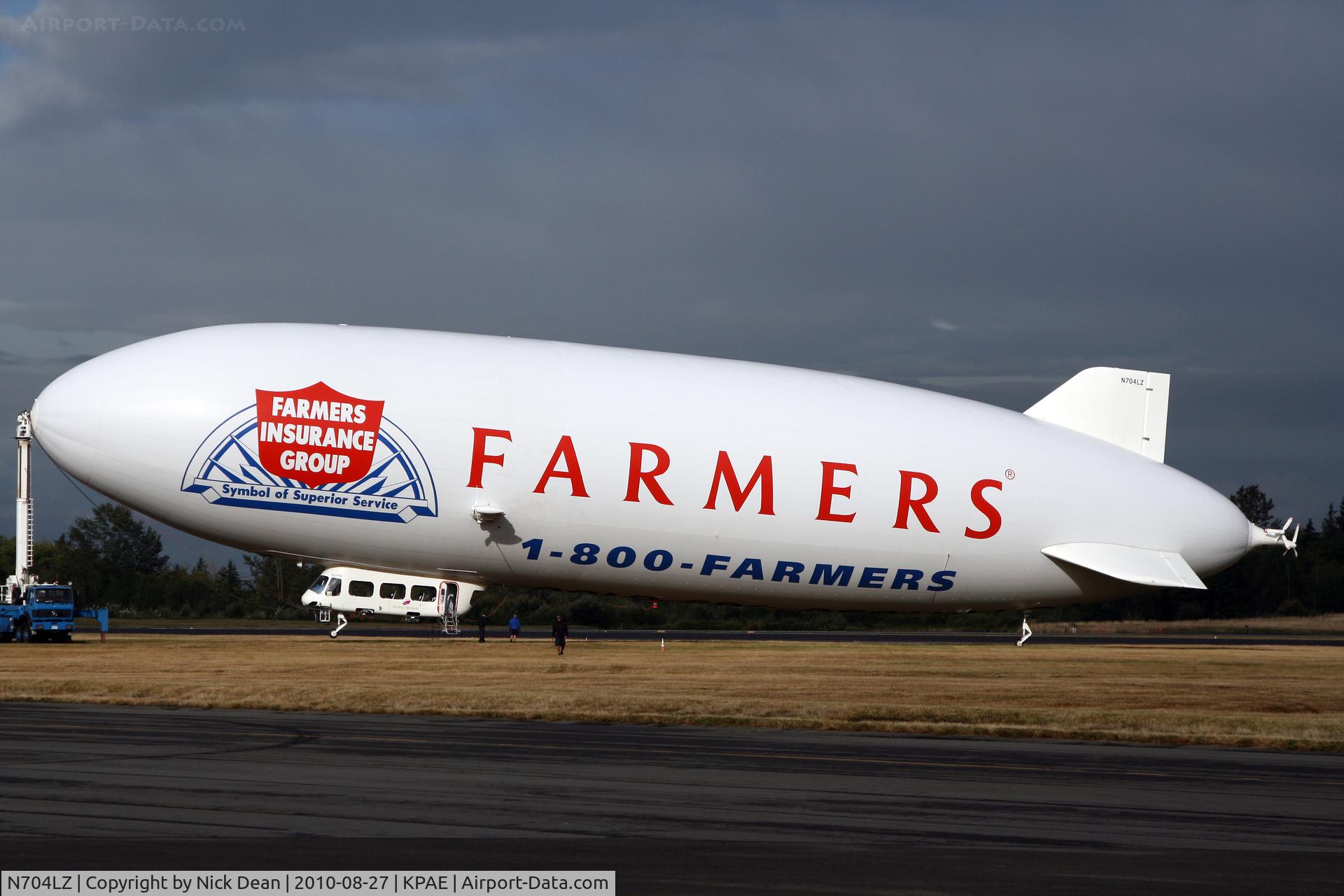 N704LZ, 2008 Zeppelin LZ N07-100 C/N 004, KPAE
