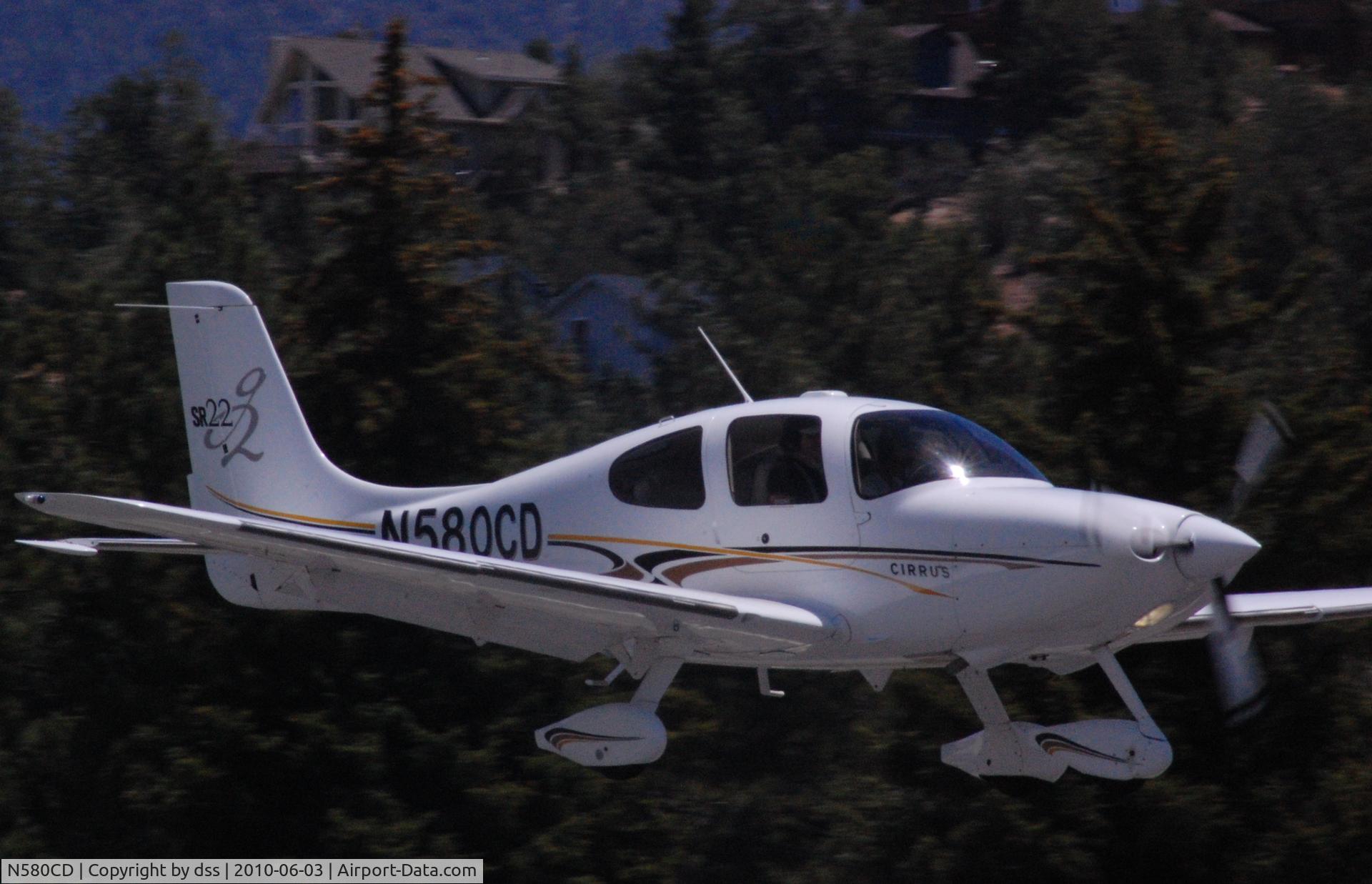 N580CD, 2004 Cirrus SR22 C/N 0956, Landing Big Bear L35