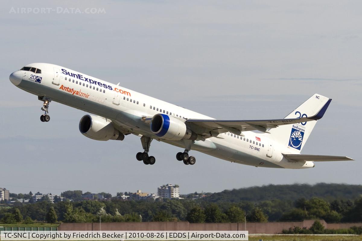 TC-SNC, 1994 Boeing 757-2Q8 C/N 26273, westbound departure