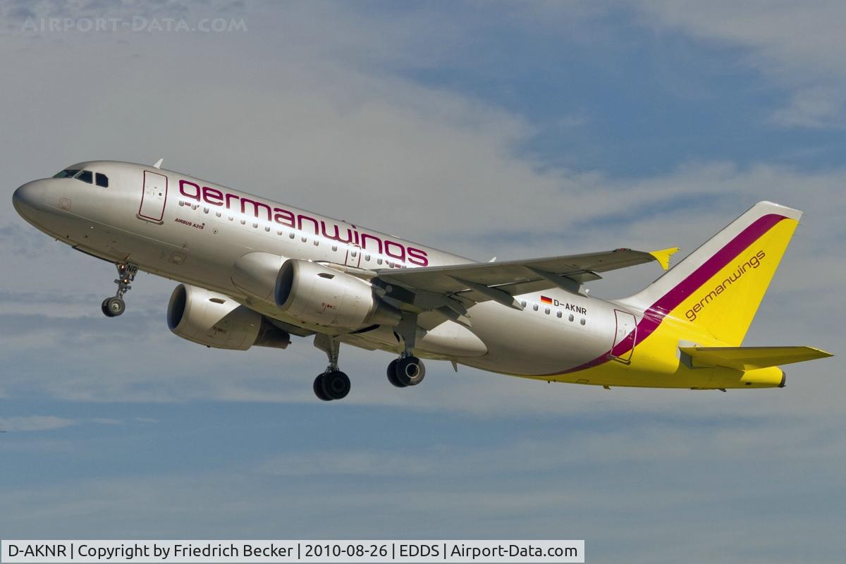 D-AKNR, 2000 Airbus A319-112 C/N 1209, departing via RW25