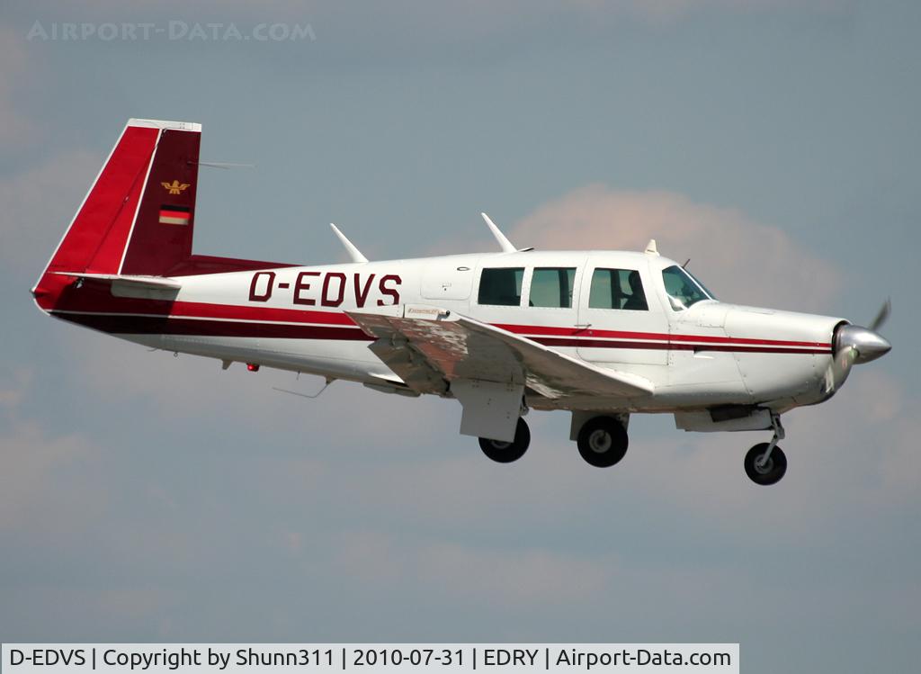 D-EDVS, 1967 Mooney M20F Executive C/N 670359, Landing rwy 34