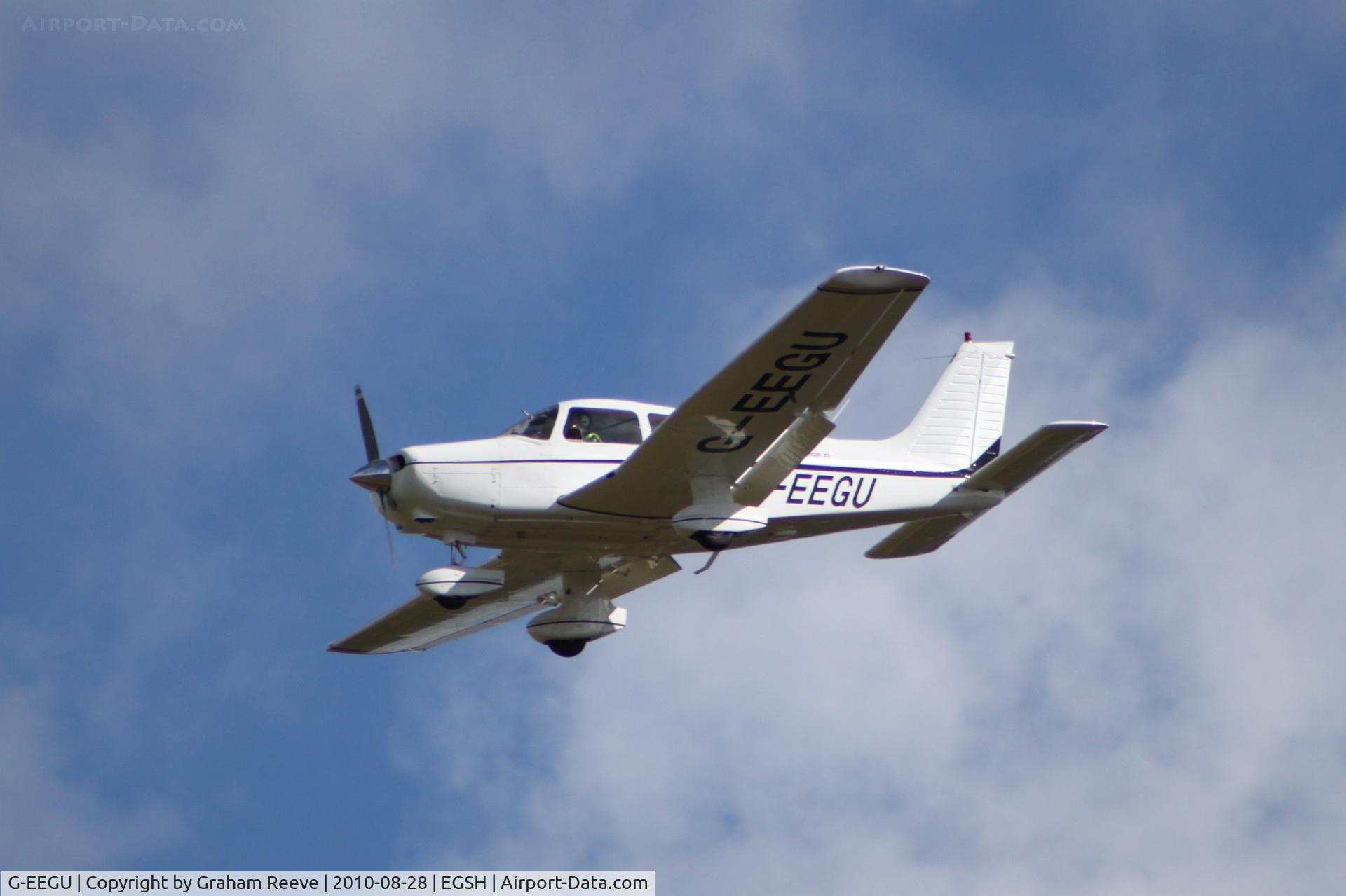G-EEGU, 1979 Piper PA-28-161 Cherokee Warrior II C/N 28-7916457, Landing at Norwich.