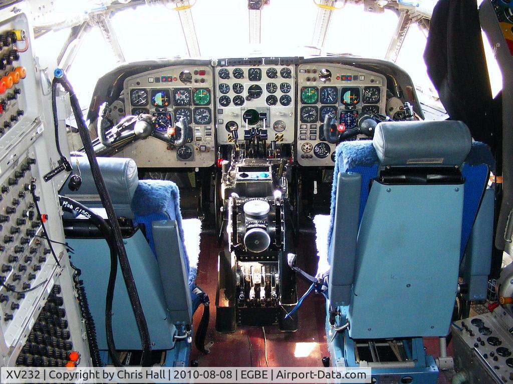 XV232, Hawker Siddeley Nimrod MR.2 C/N 8007, Flightdeck of Nimrod MR.2 XV232 preserved at Coventry 'Airbase'