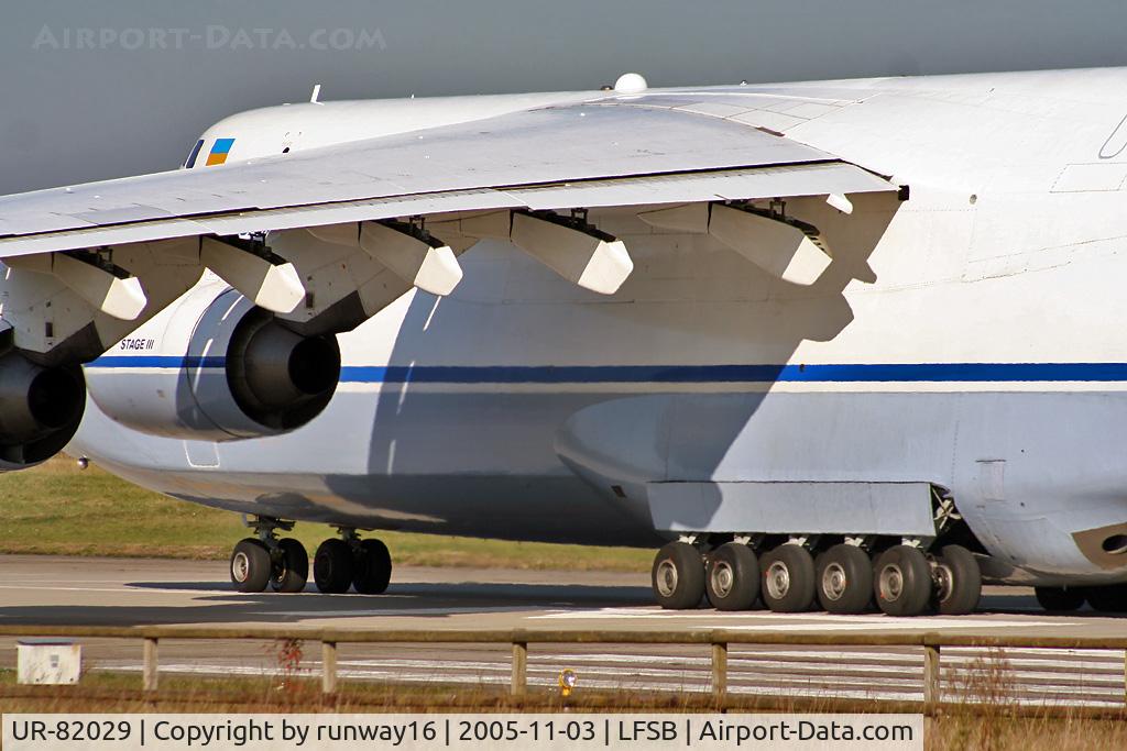 UR-82029, 1991 Antonov An-124-100 Ruslan C/N 19530502630/0210, xy