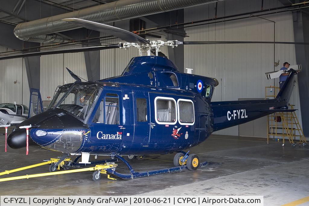 C-FYZL, 1995 Bell 412CF (CH-146) C/N 46428, Allied Wings Bell 412