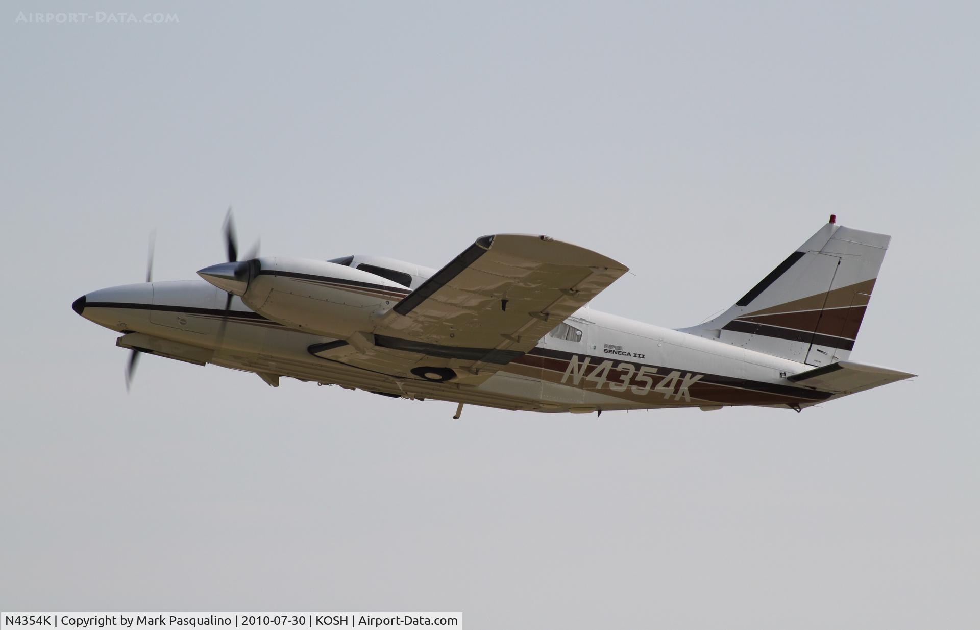 N4354K, 1984 Piper PA-34-220T Seneca C/N 34-8433046, Piper PA-34-220T