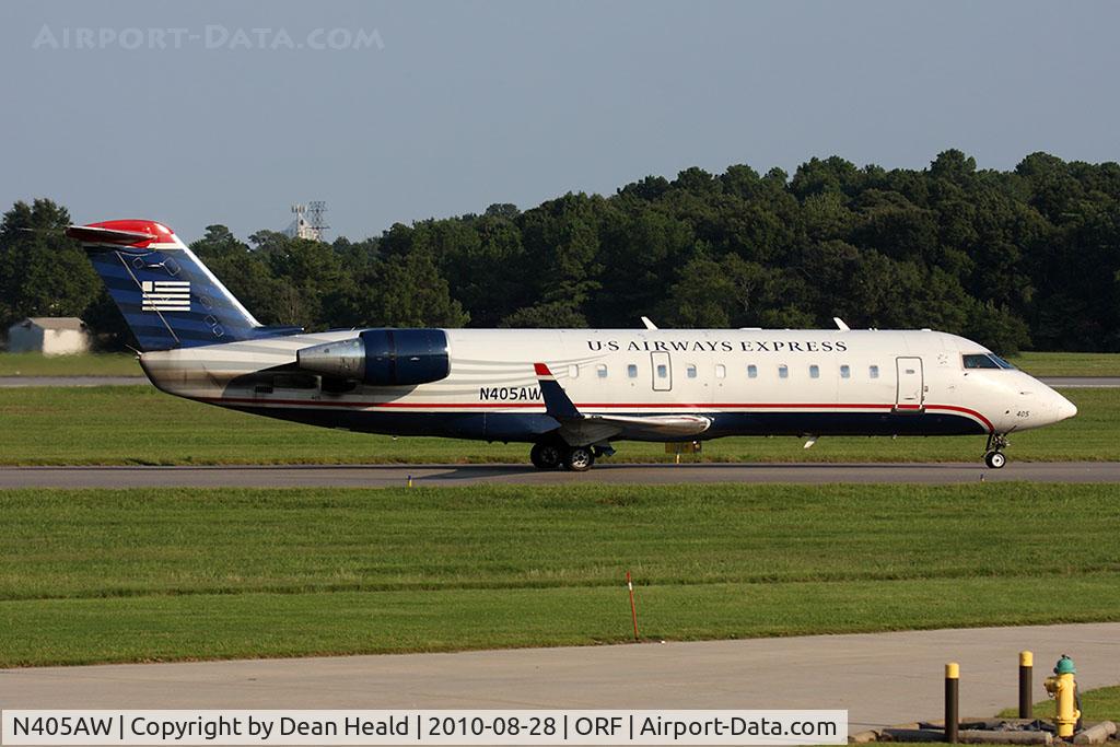 N405AW, 1999 Bombardier CRJ-200LR (CL-600-2B19) C/N 7362, US Airways Express (Air Wisconsin) N405AW (FLT AWI581A) taxiing to the gate after arrival from Philadelphia Int'l (KPHL).