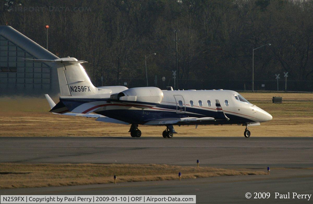 N259FX, 2005 Learjet 60 C/N 295, Off she goes, headed out