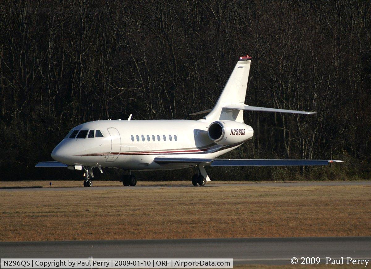 N296QS, 2002 Dassault Falcon 2000 C/N 196, Another Falcon in line