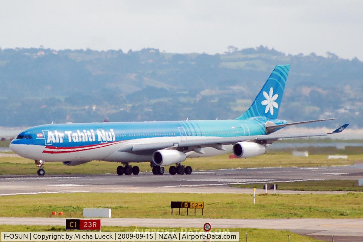 F-OSUN, 2001 Airbus A340-313 C/N 446, At Auckland
