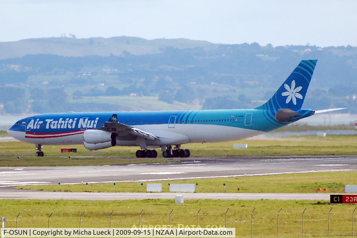 F-OSUN, 2001 Airbus A340-313 C/N 446, At Auckland
