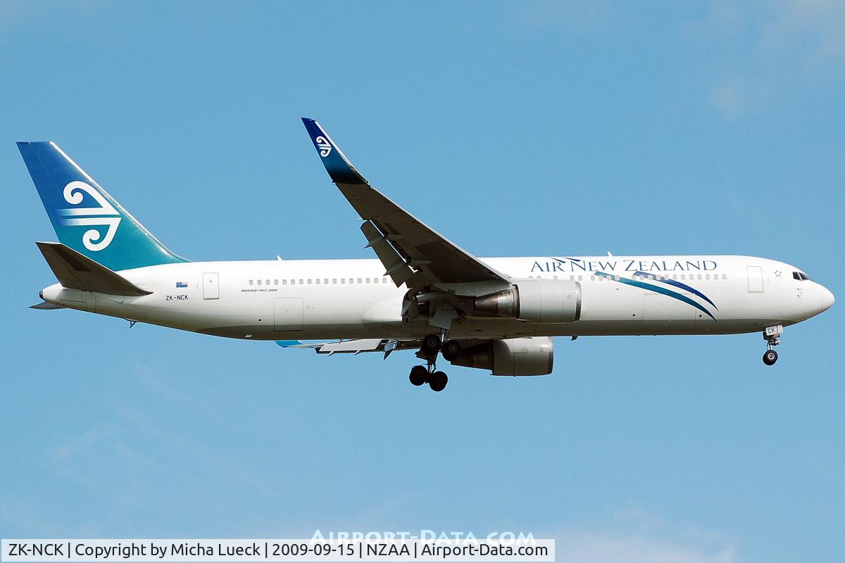 ZK-NCK, 1997 Boeing 767-319/ER C/N 26971, At Auckland