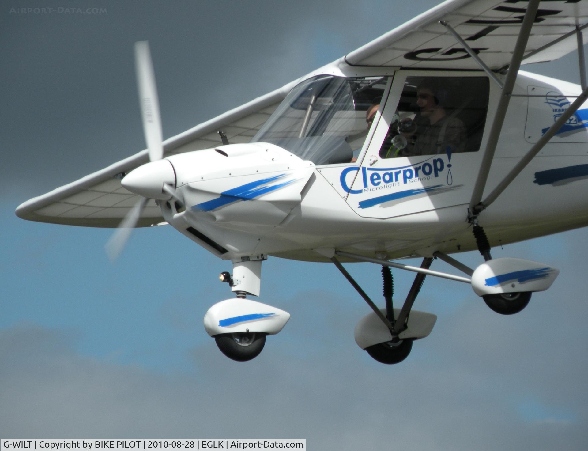 G-WILT, 2005 Comco Ikarus C42 FB100 C/N 0506-6687, Resident Ikarus finals for rwy 25
