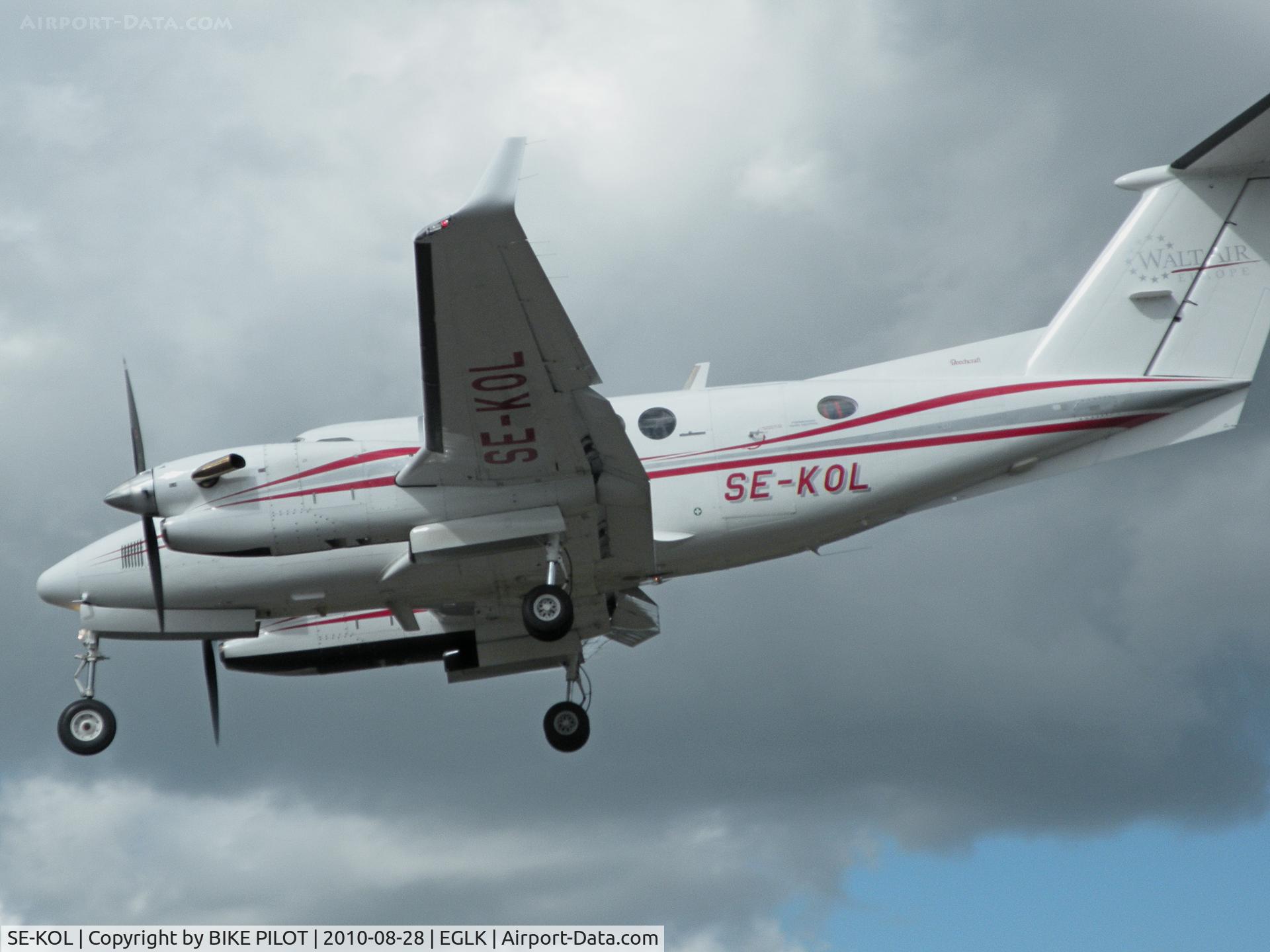 SE-KOL, 1989 Beechcraft King Air 300LW C/N FA-189, Nice King Air on finals for rwy 25