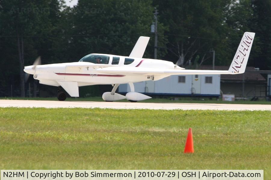N2HM, 2000 Rutan Defiant C/N 146, Departing Airventure 2010 - Oshkosh, Wisconsin