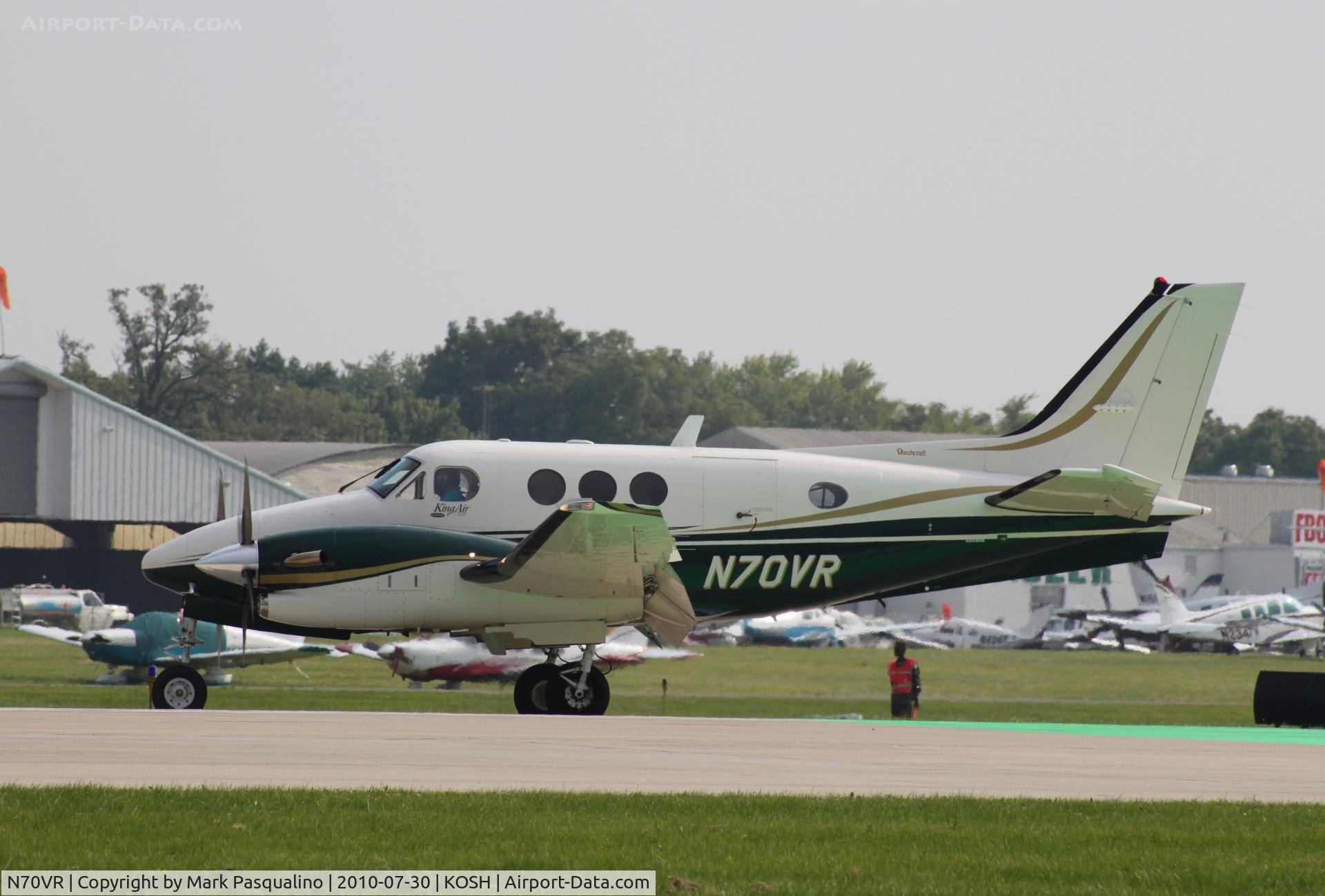 N70VR, 2001 Raytheon Aircraft Company C90A C/N LJ1651, Beech C90A