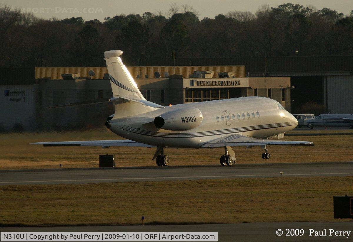 N310U, 2006 Dassault FALCON 2000EX C/N 100, Getting ready to take wing.