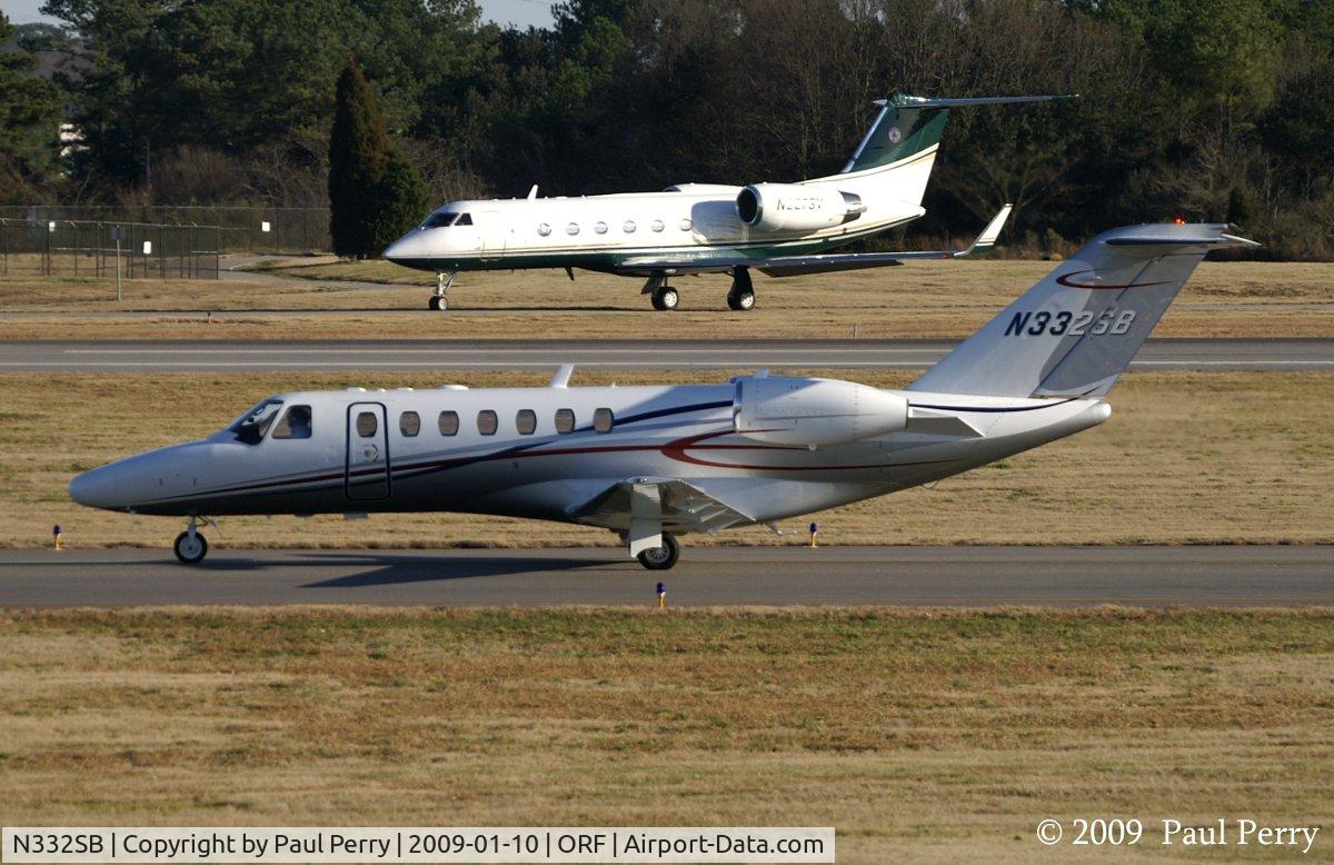 N332SB, 2007 Cessna 525B CitationJet CJ3 C/N 525B-0145, Busy day at Norfolk International