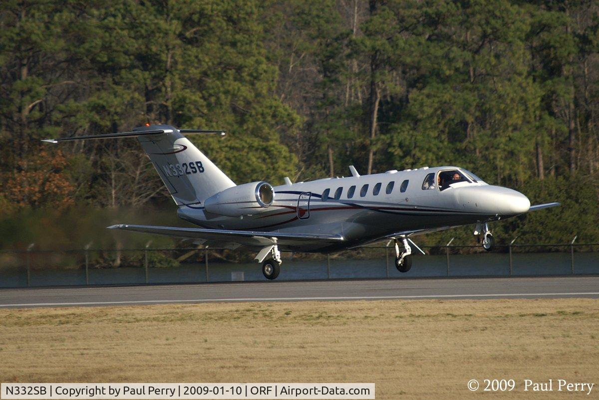 N332SB, 2007 Cessna 525B CitationJet CJ3 C/N 525B-0145, Lift Off!!  Just rotated, and looking good!