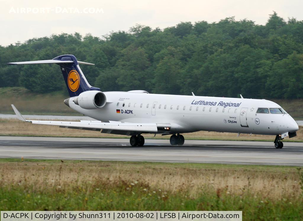 D-ACPK, 2002 Canadair CRJ-701ER (CL-600-2C10) Regional Jet C/N 10063, Landing rwy 16