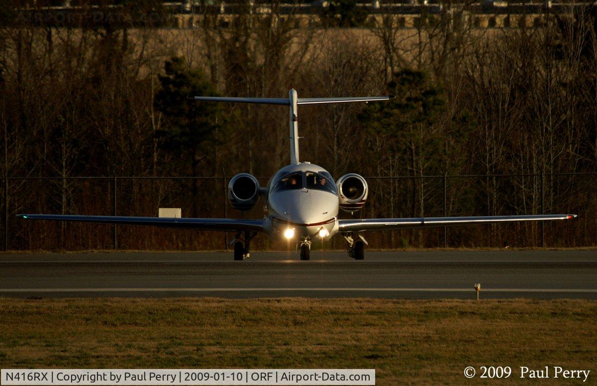 N416RX, 2007 Raytheon Aircraft Company 400A C/N RK-514, Turning on to the active.  I just dig those light installations