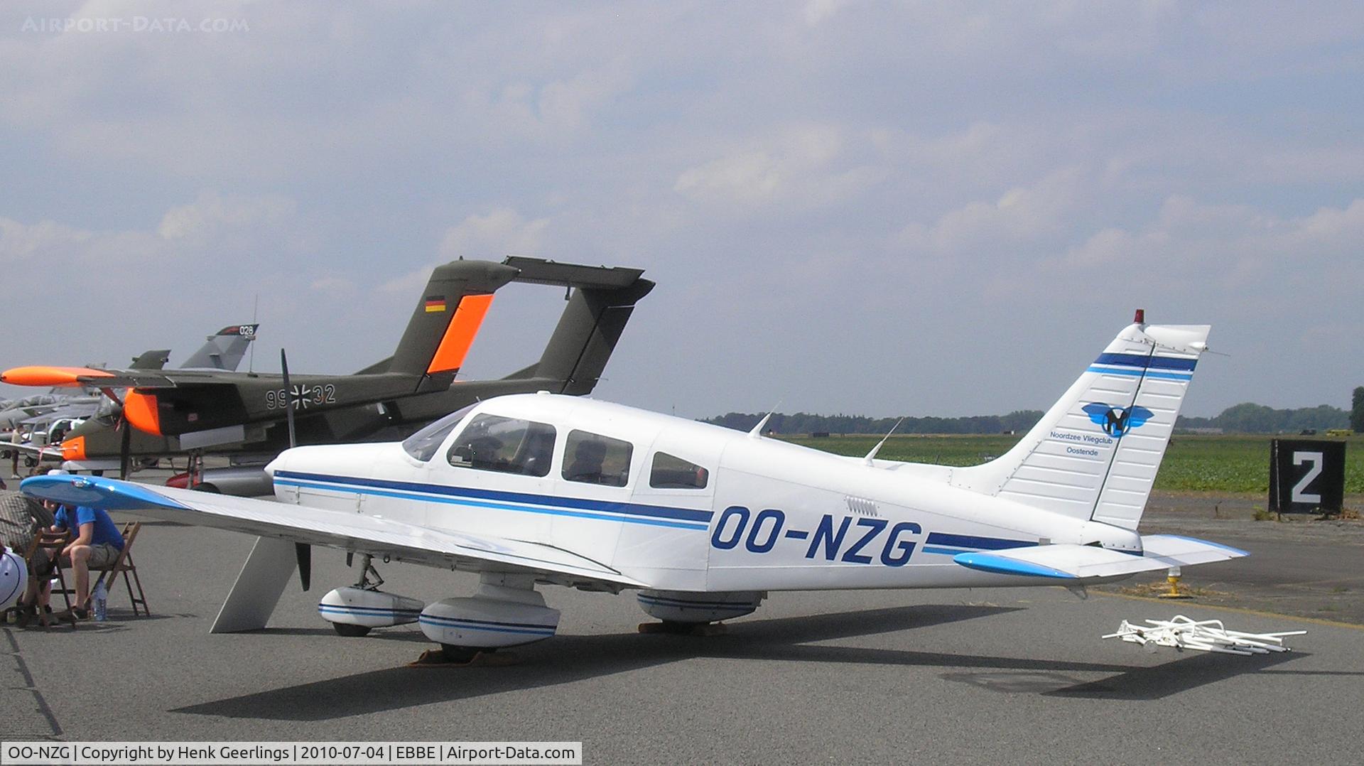 OO-NZG, 1983 Piper PA-28-161 Cherokee Warrior II C/N 28-8316050, Beauvechain , Belgium

Openday BAF