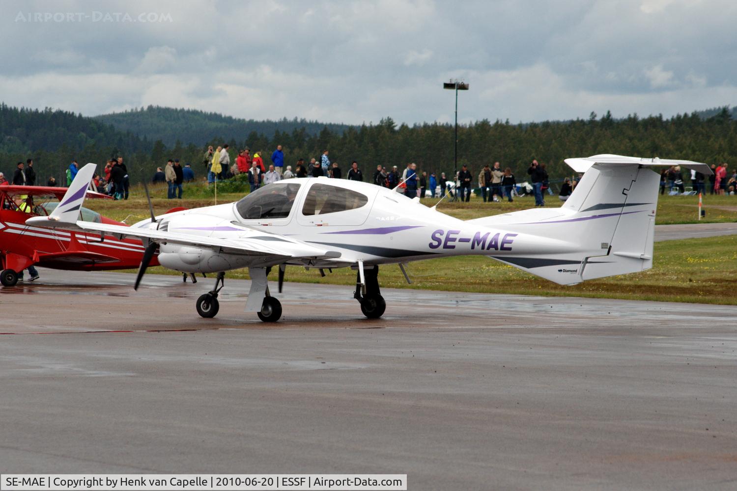 SE-MAE, 2008 Diamond DA-42 Twin Star C/N 42.342, DA42 taxying on the platform of Hultsfred airport in Sweden.