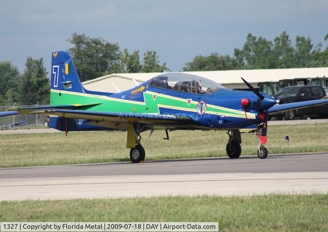 1327, Embraer T-27 Tucano (EMB-312) C/N 312031, Smoke Squadron 7